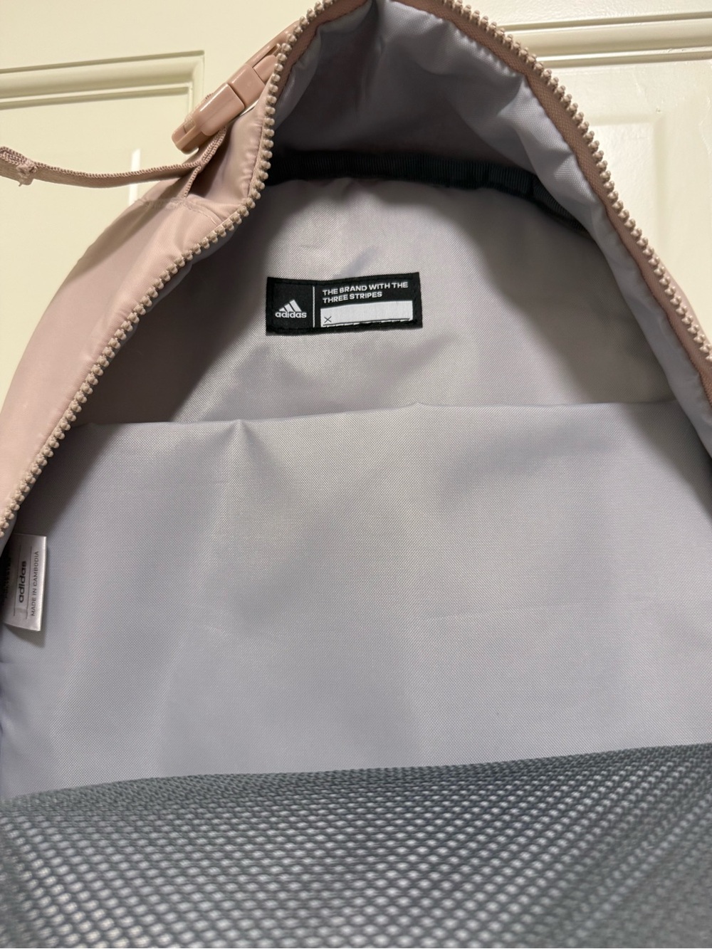 Adidas Quilted Mesh Accent Backpack | Mauve Blush Pink and Rose Gold - Picture 3 of 8